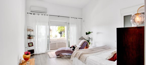 6 bedrooms Villa in Marbella, Spain No. 55693 31