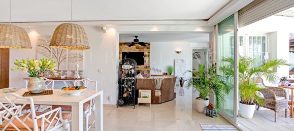 6 bedrooms Villa in Marbella, Spain No. 55693 41