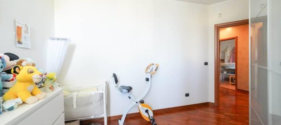 Квартира с 4 комнатами в Пало дель Колле, Италия № 42629 13