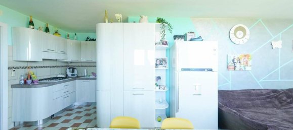 Квартира с 4 комнатами в Пало дель Колле, Италия № 42629 24