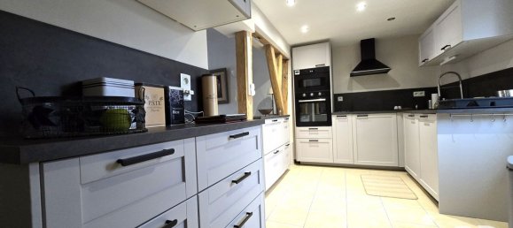 3 bedrooms House in Saint-Andre-les-Vergers, France No. 57205 4