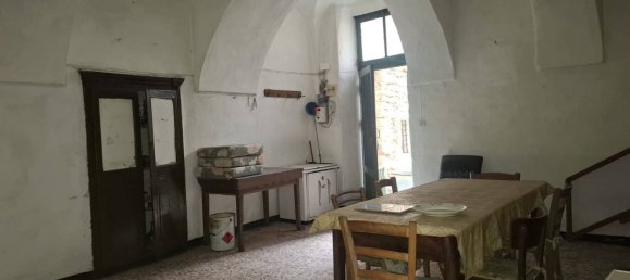 6 Schlafzimmer Haus in Castelvecchio di Rocca Barbena, Italy, Nr. 334729 5