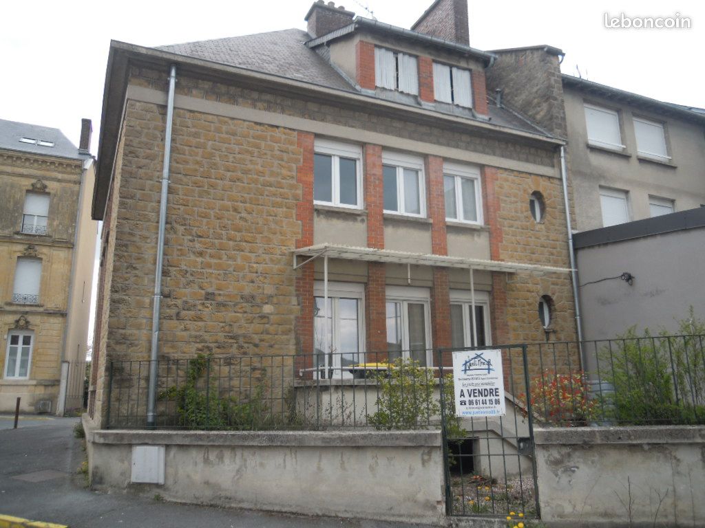 3 bedrooms House in Nouzonville, France No. 82706
