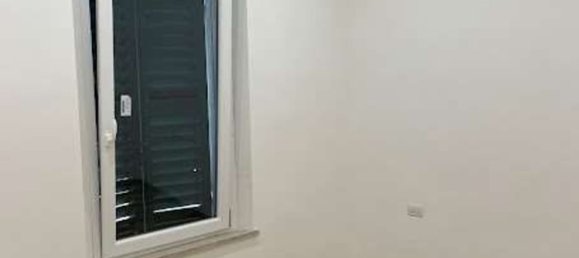 4 bedrooms Apartment in Jesi, Italy No. 331553 10