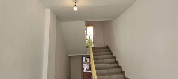 4 bedrooms Apartment in Jesi, Italy No. 331553 15