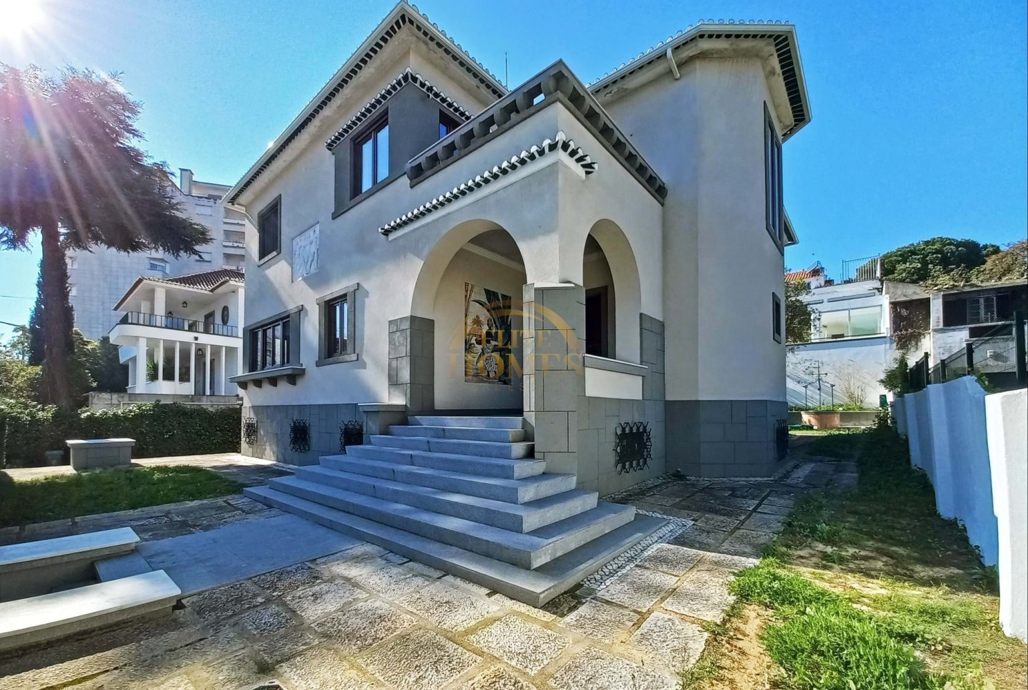 8 bedrooms Villa in Lisbon, Portugal No. 138820