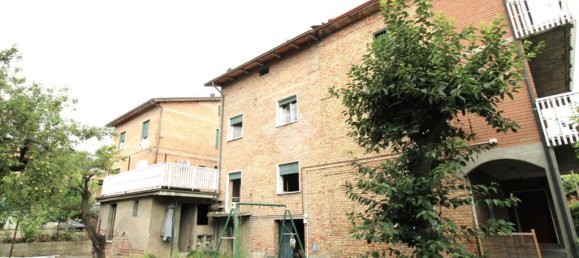 9 bedrooms Villa in Castellarano, Italy No. 273386 18