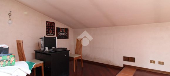 9 bedrooms Villa in Castellarano, Italy No. 273386 12