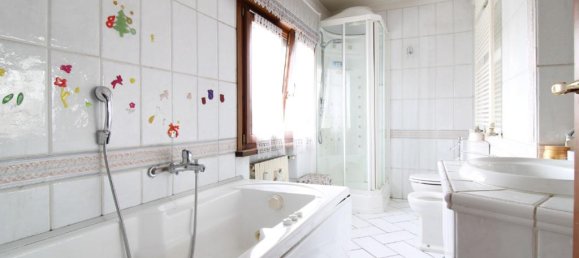 9 bedrooms Villa in Castellarano, Italy No. 273386 6