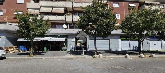120m² Commercial property in Rome, Italy No. 362524 7