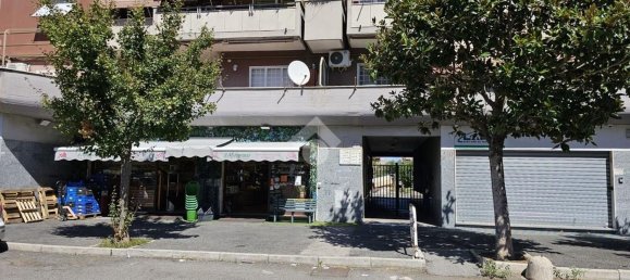 120m² Commercial property in Rome, Italy No. 362524 6