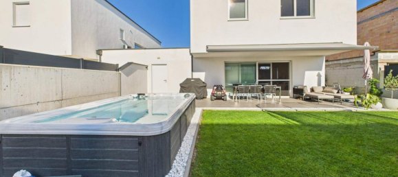 4-salle Maison de ville à Marchtrenk, Austria No. 248377 3