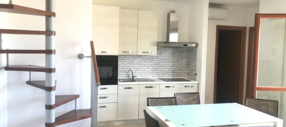 Дуплекс с 4 спальнями в Рим, Италия № 357023 4