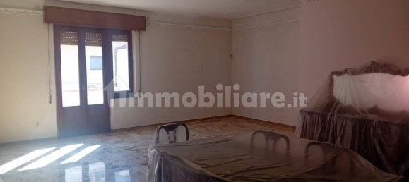 4 Schlafzimmer Haus in Gioia Tauro, Italy, Nr. 340161 18