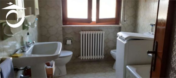 Apartamento de 4 divisões em Urgnano, Italy N.º 5923 4