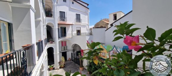 3 rooms Apartment in Aversa, Italy No. 152438 3