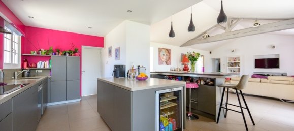 4 bedrooms House in L'Houmeau, France No. 293769 8