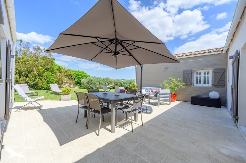 4 bedrooms House in L'Houmeau, France No. 293769