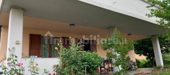 3 غرف نوم فيلا في Collecchio, Italy رقم 259492 3