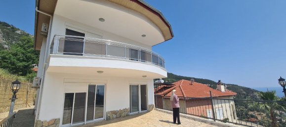 Villa 3+1 in Alanya, Turkey No. 17907 5