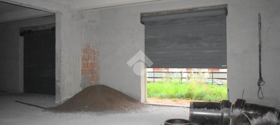 1 room Garage in Paola, Italy No. 139525 3