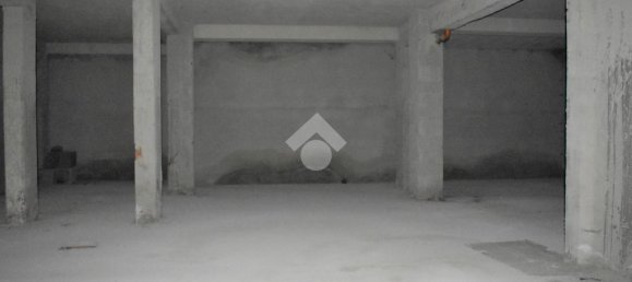 1 room Garage in Paola, Italy No. 139525 4