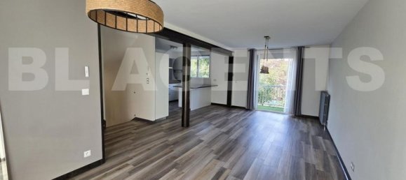 3 bedrooms House in Castres, France No. 363410 4