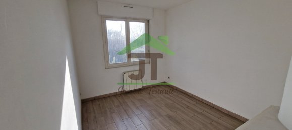 4 bedrooms House in Eure-et-Loir, France No. 83066 9