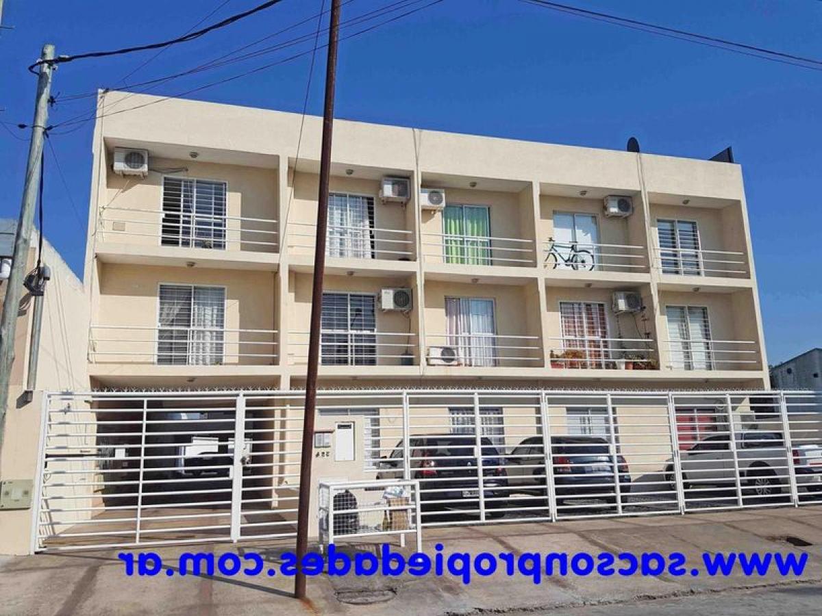 Studio in Moron, Argentina No. 67896