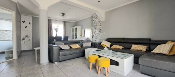 4 bedrooms House in Asnieres-sur-Oise, France No. 176451 2