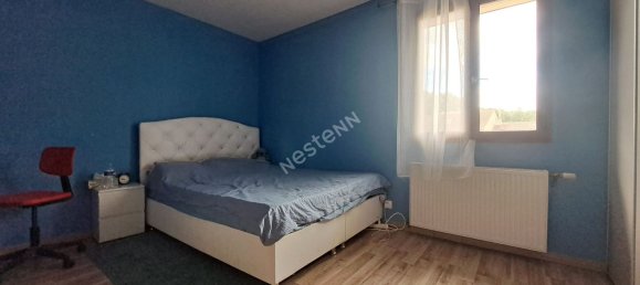 4 bedrooms House in Asnieres-sur-Oise, France No. 176451 12