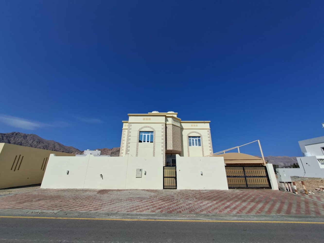 4 chambres Villa à Al Amarat, Oman No. 1497
