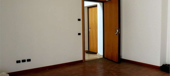 Apartamento de 3 habitaciónes en Cesano Maderno, Italy No. 51400 3