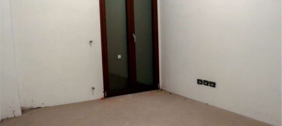 Apartamento de 3 habitaciónes en Cesano Maderno, Italy No. 51400 6