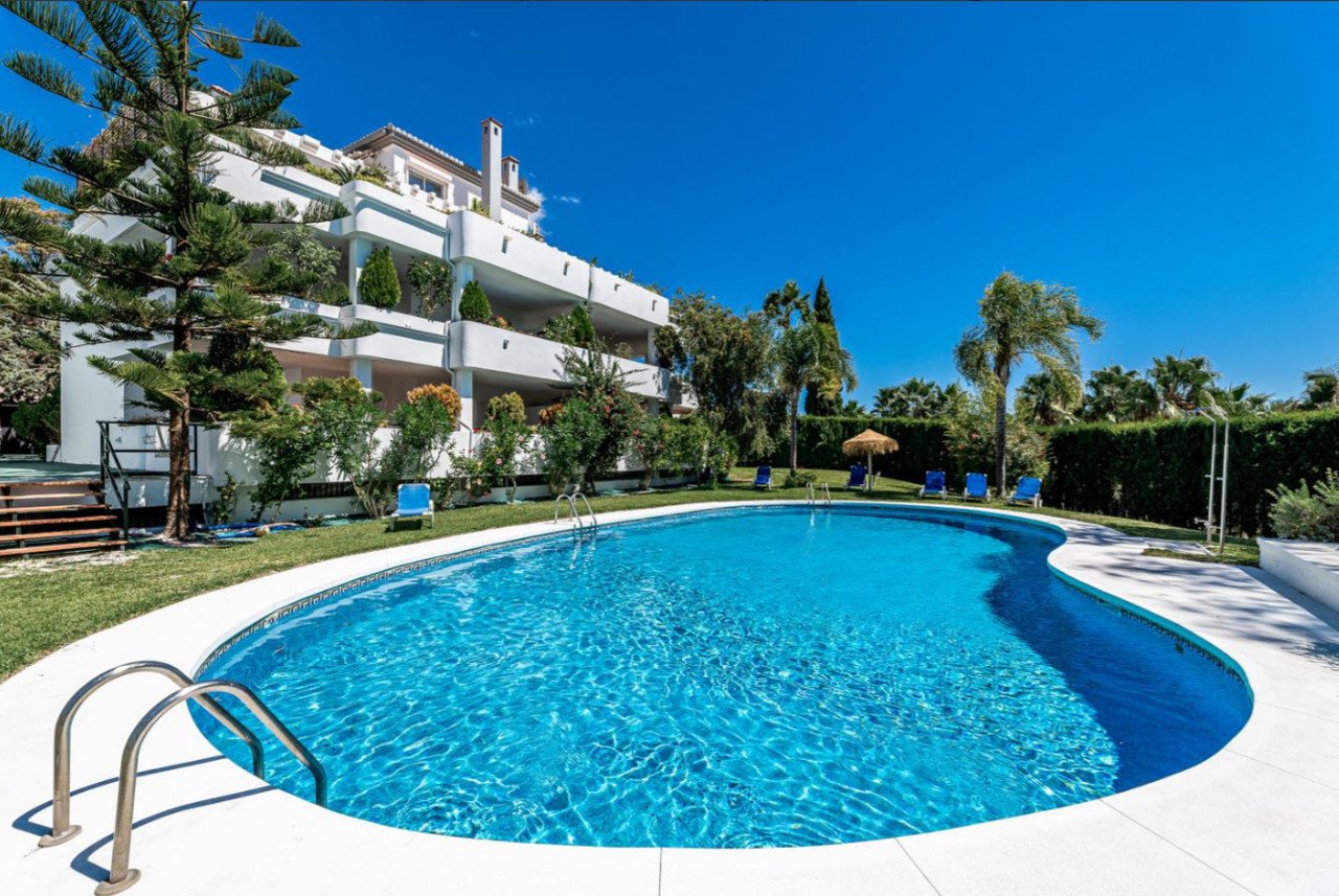 Apartamento T3 em Marbella, Spain N.º 2483