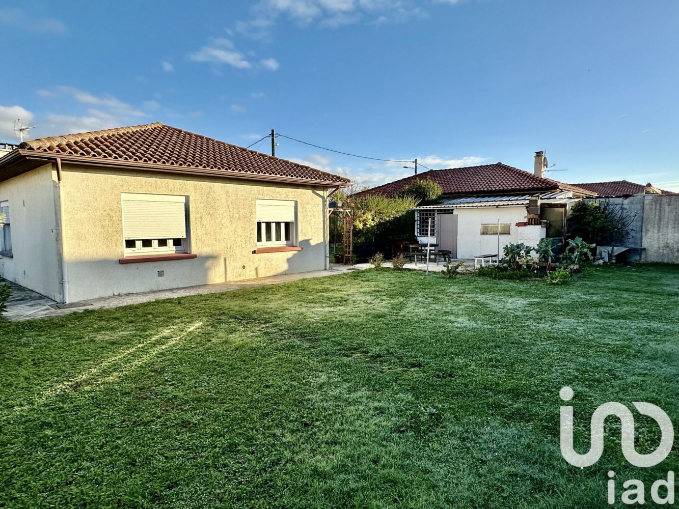 Дом с 5 комнатами в Окситания, Франция № 295556