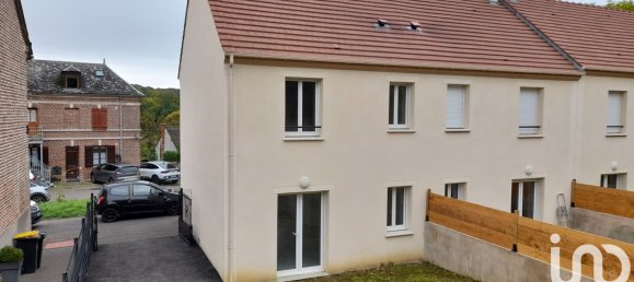 2 bedrooms House in Mortefontaine-en-Thelle, France No. 215404 2