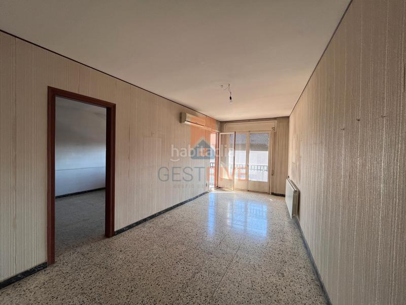 3 bedrooms Apartment in Lleida, Spain No. 262801