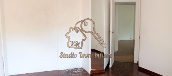 3 rooms Apartment in Rome, Italy No. 229368 10