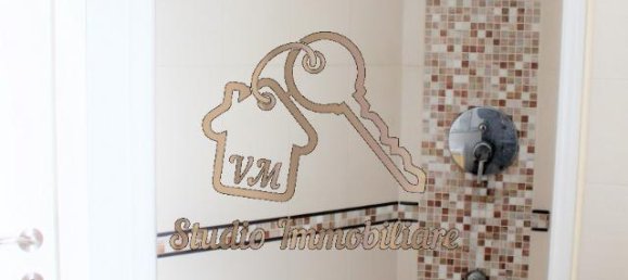 3 rooms Apartment in Rome, Italy No. 229368 16