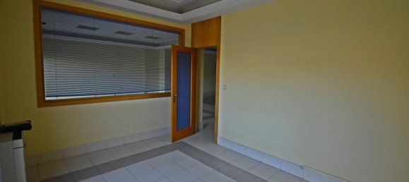 Gewerbliche Immobilie in Iscar, Spain 183m², Nr. 73843 2