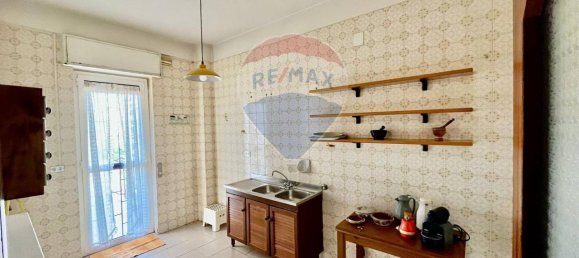 5غرفة شقة في Bari, Italy رقم 233833 12