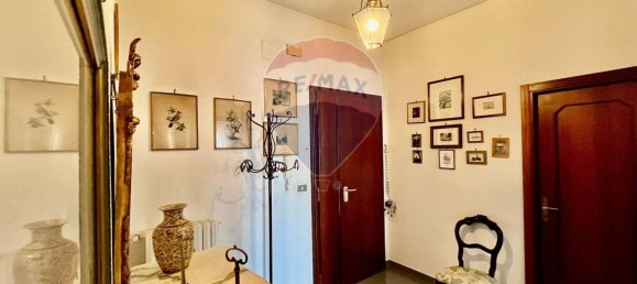 5غرفة شقة في Bari, Italy رقم 233833 6