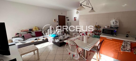 3 rooms Apartment in Trento, Italy No. 32332 6