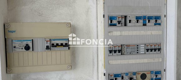 90m² Office in Montauban, France No. 293955 7