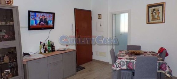 2-salle Appartement à Falconara Marittima, Italy No. 224281 7