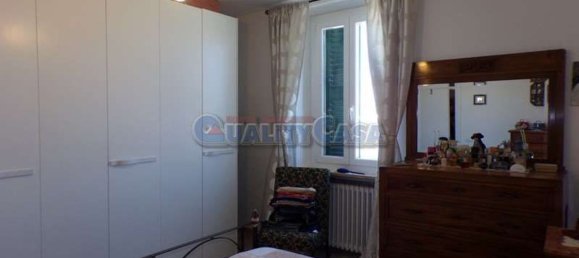 2-salle Appartement à Falconara Marittima, Italy No. 224281 14
