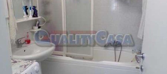 2-salle Appartement à Falconara Marittima, Italy No. 224281 16