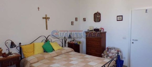 2-salle Appartement à Falconara Marittima, Italy No. 224281 12