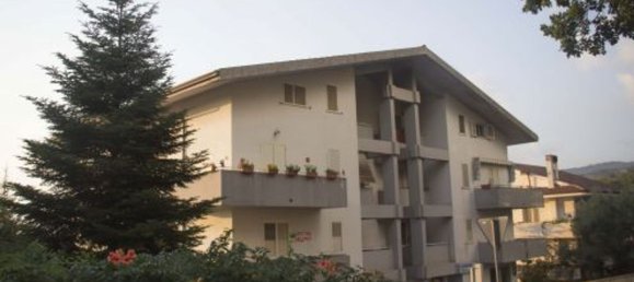 3 rooms Apartment in Rovito, Italy No. 254814 5